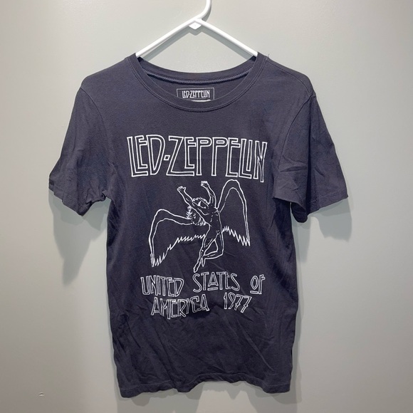 led zeppelin Tops - Led Zeppelin Graphic T-Shirt